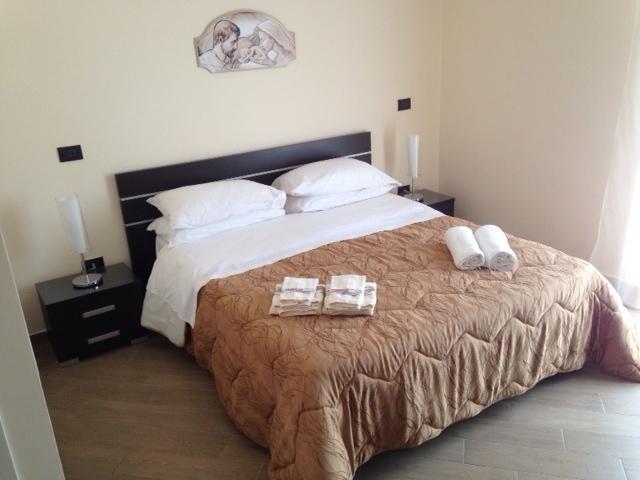 Costa Del Sol Bed and Breakfast Porto Empedocle Habitación foto